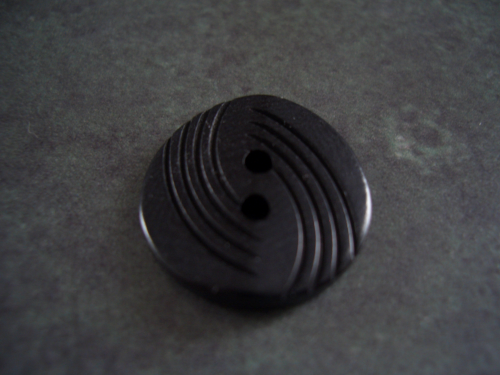echt Steinnuss Farbe schwarz Grösse 18 mm